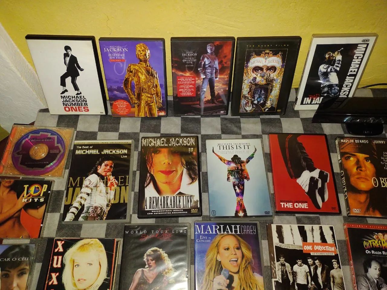 Dvds do Michael Jackson, vários, originais, disco e capa em bom estado. - Foto 3