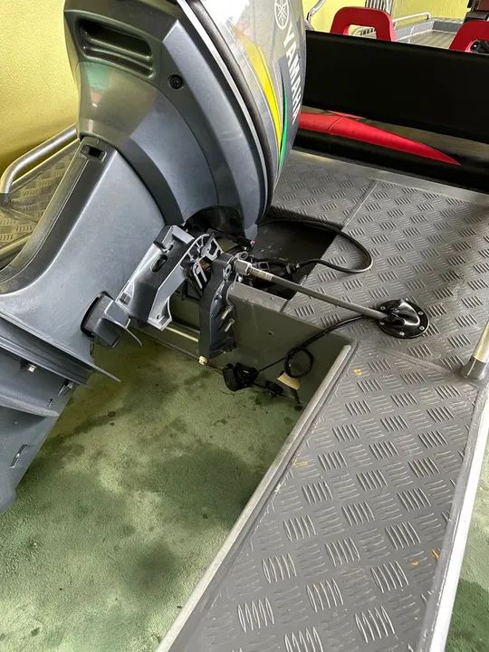 Lancha com motor 40hp Yamaha 2023 - Foto 4