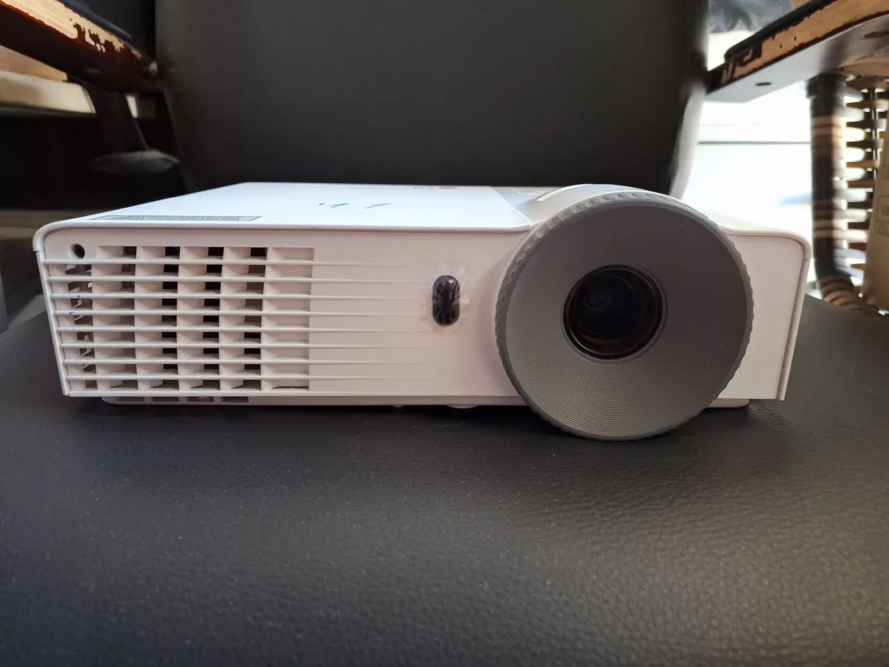 Projetor LG  com entrada HDMI!