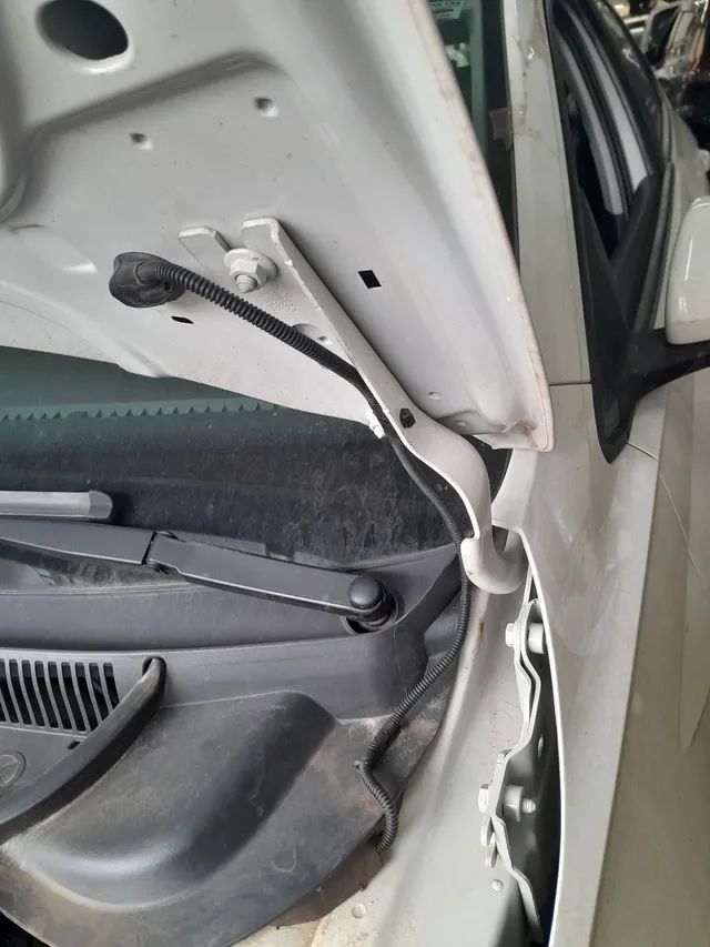 Dobradiças do capo do Virtus e Polo  - Foto 3