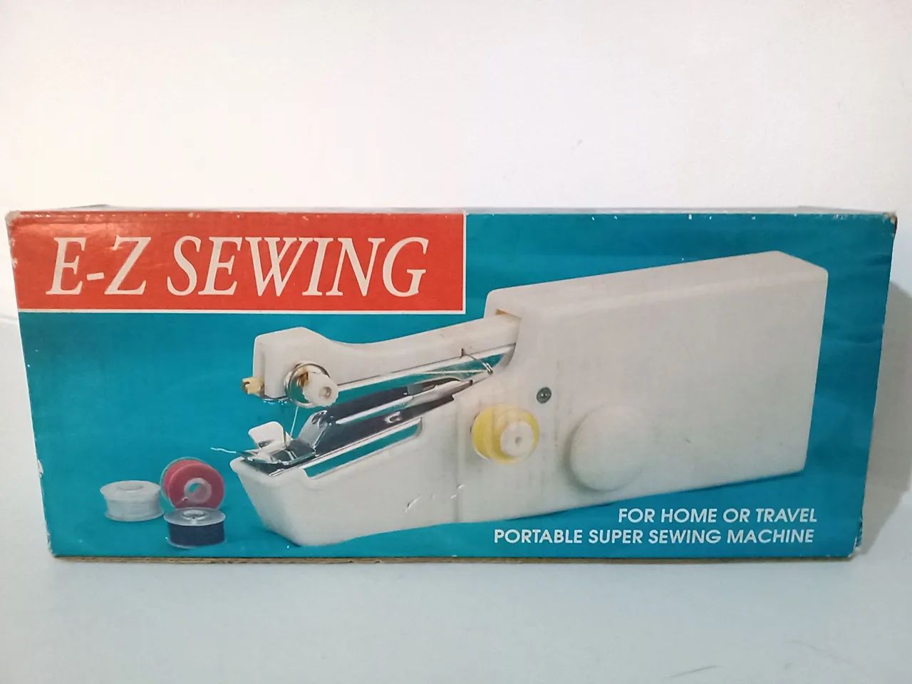 Lote de duas maquininhas de costura portatil Halifax / EZ leia descriçao 