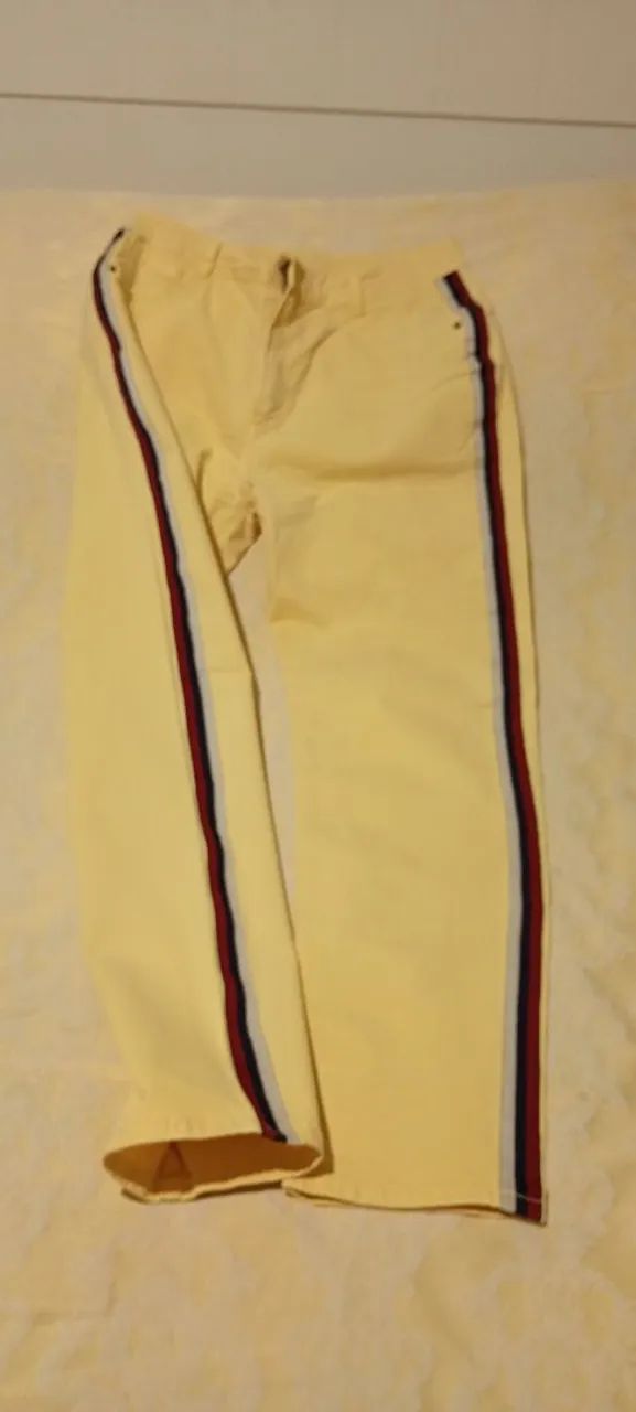 Calça em Sarja
