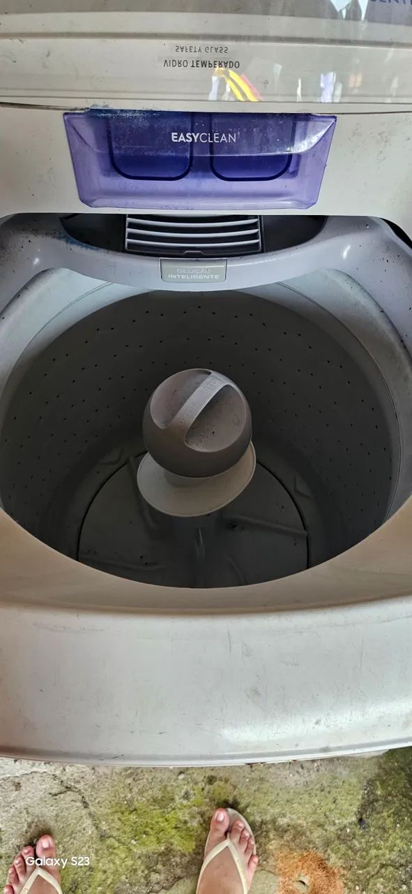 Máquina de Lavar Electrolux 11kg com defeito  - Foto 4