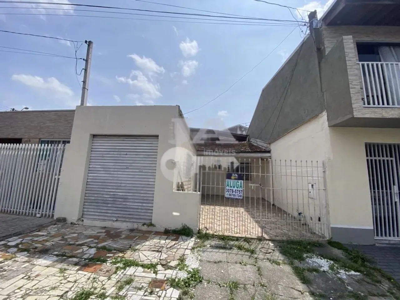 Casa Residencial com 2 quartos para alugar por R$ 1680.00, 60.00 m2 - SITIO CERCADO - CURI