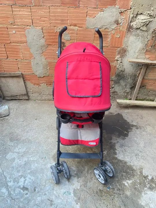 Carrinho de Bebê Vermelho borigoto valor 230 reais  - Foto 3