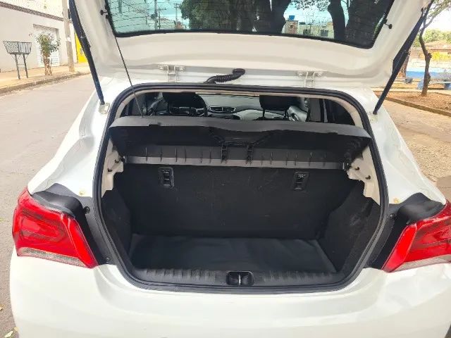 Chevrolet Onix Hatch LT 1.0 8V Flex Mec. 4P 2019 - Foto 6