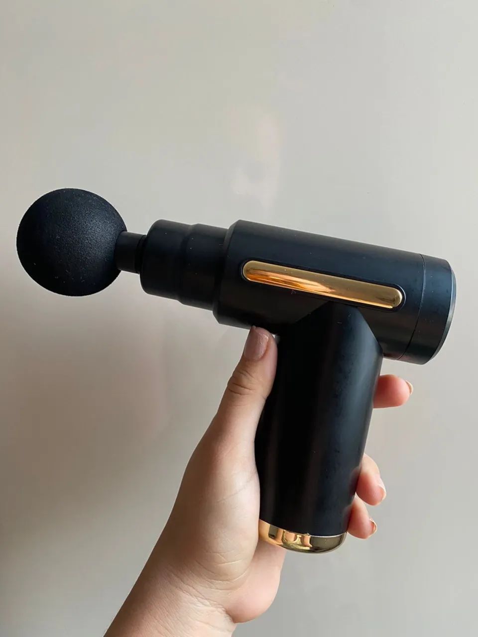 Massageador elétrico 