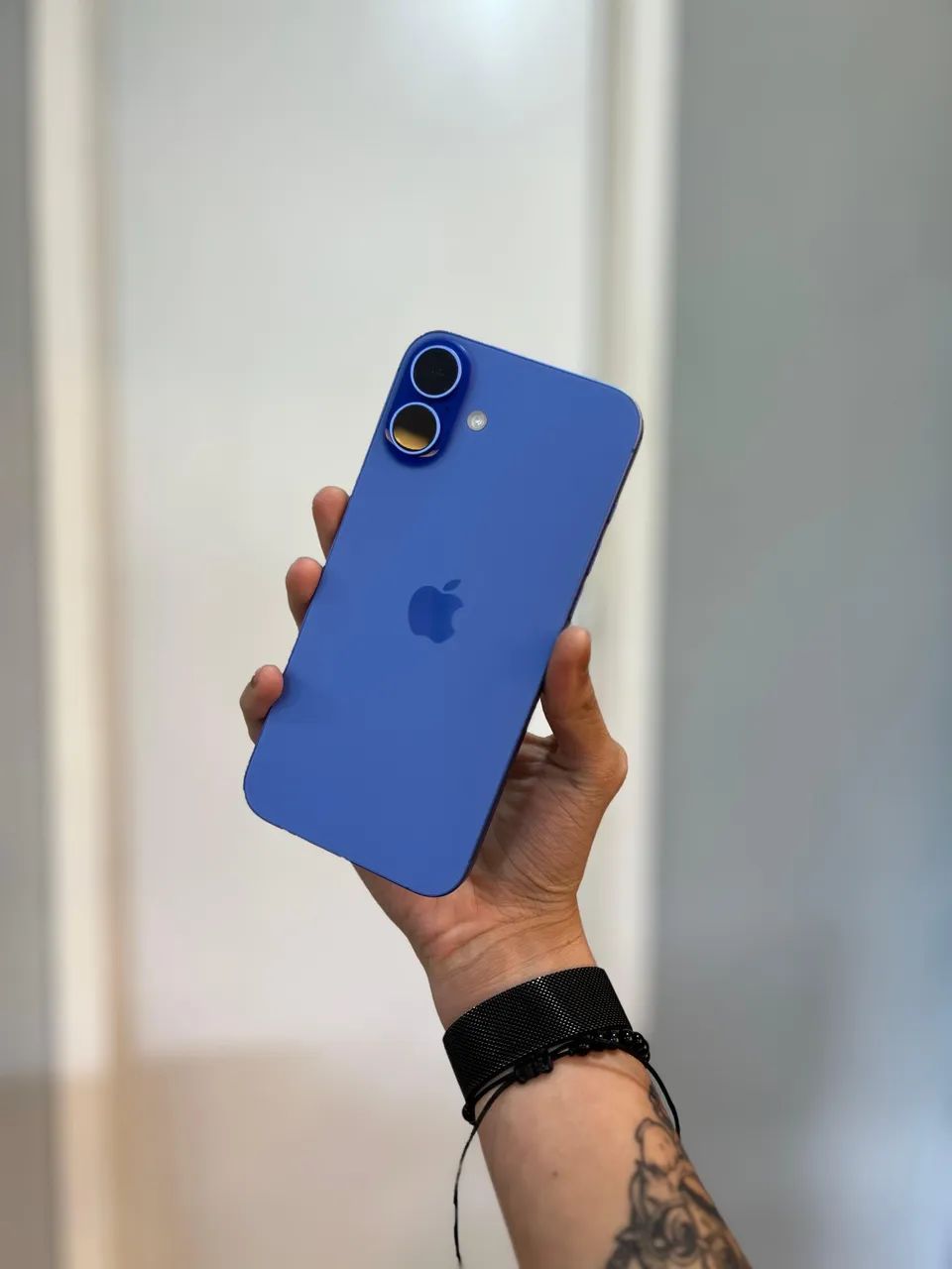 iPhone 16 Plus 128GB ultramarine original ! - Celulares e