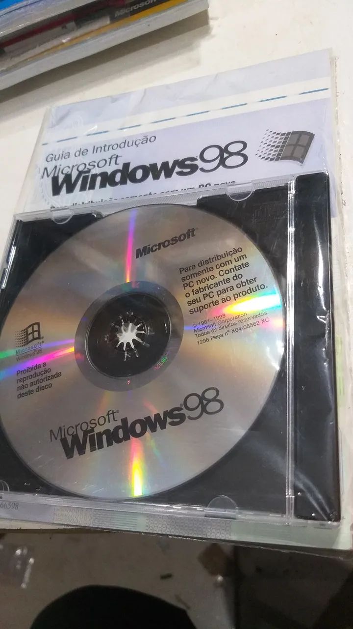 Windows 98 lacrado - CD original+ Manual + Certificado