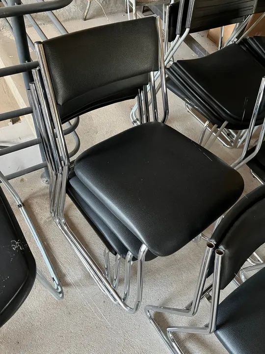 Cadeiras e Poltronas  - Foto 2