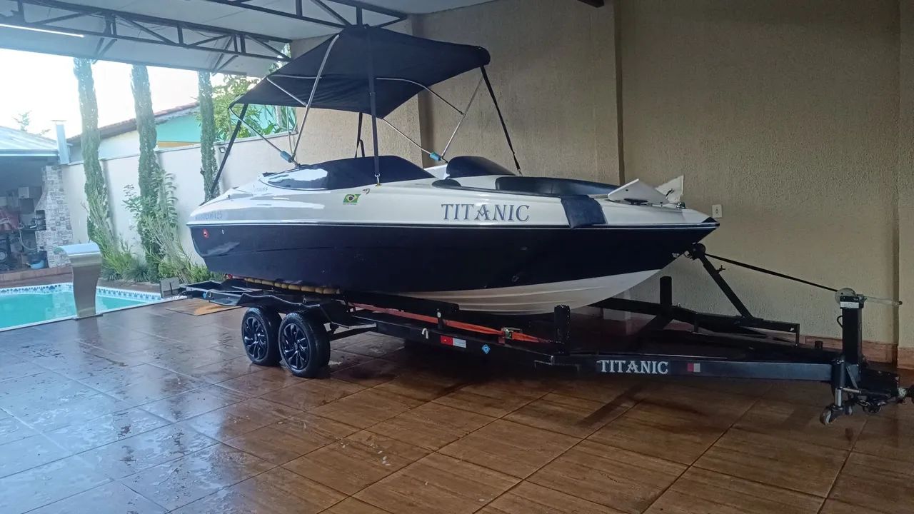 Lancha 17 pés super conservado motor 150 Hp Mercury - Foto 12