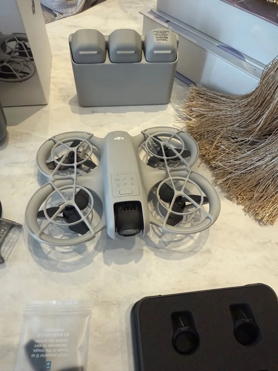 DJI Neo Drone -Semi Novo com a caixa! - Foto 3