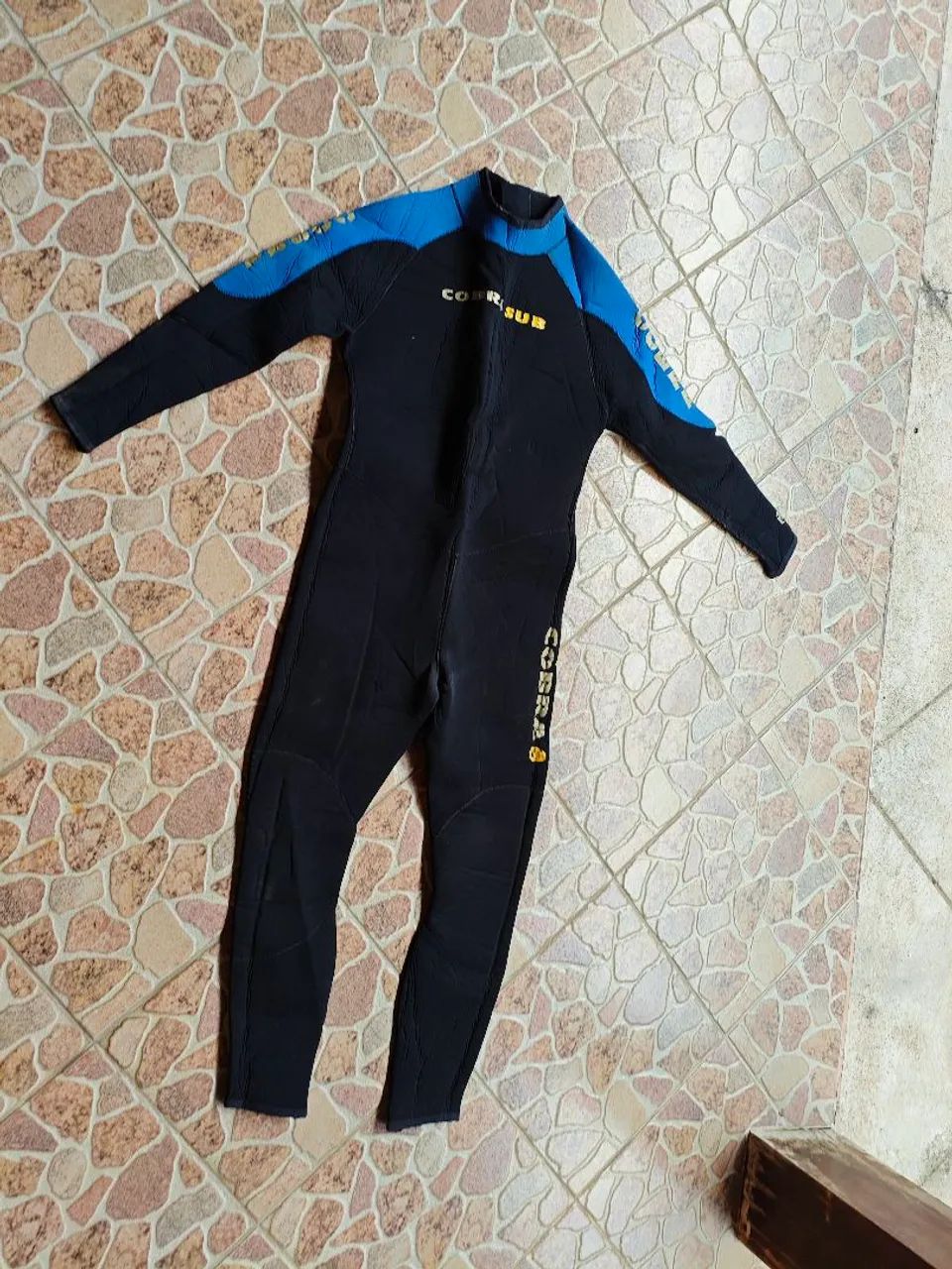 Roupa de mergulho  - Foto 2