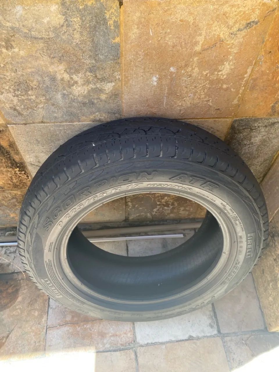 Pneu Pirelli Scorpion ATR P 225/65 R 17 - Foto 2