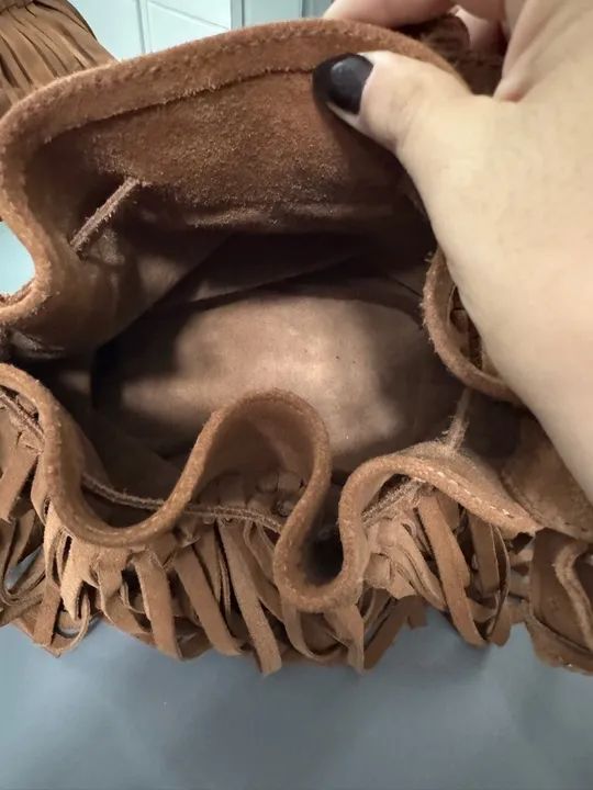 Bolsa de mão de franja em camurça Anacapri - Foto 3