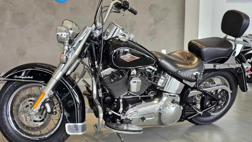 Harley-Davidson - Heritage Classic - 2014 - Preta - Foto 5