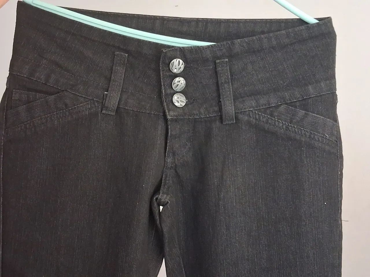 Lindíssima Calça Jeans Preta Tamanho 40 - POOL - NOVA!!!