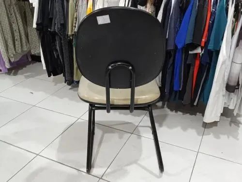 Cadeira de Escritório sem rodinhas - Foto 5