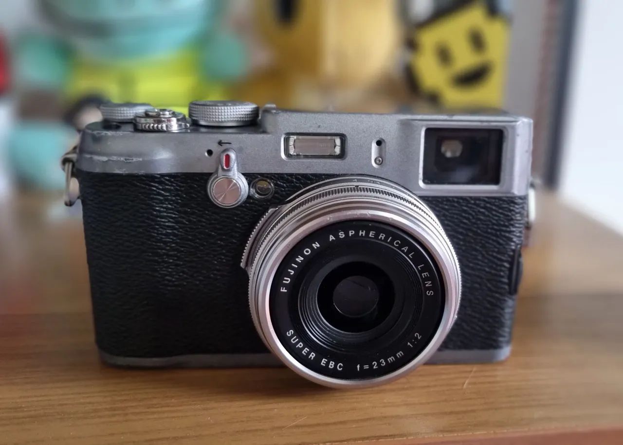 Câmera Fujifilm X100
