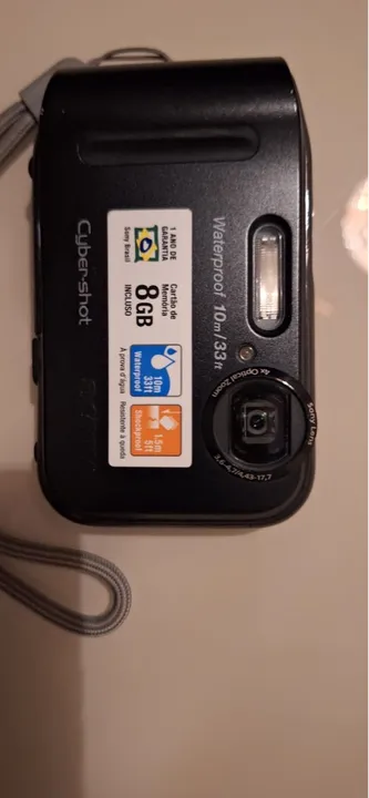 Câmera Sony Cyber-shot à prova d'água 8GB