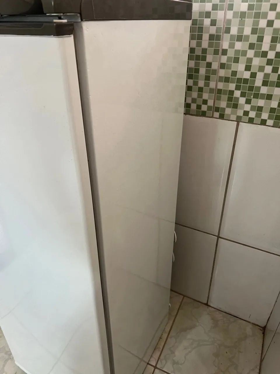 Vendo geladeira valor 499 frete grátis pra vender hoje - Foto 3