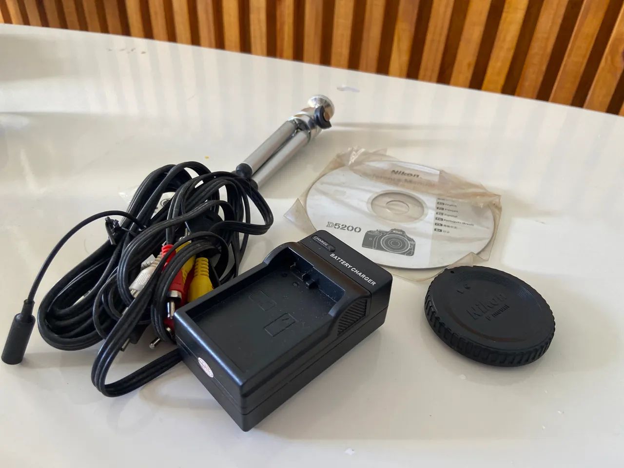Câmera Nikon D5200 + Lente 18-55mm + Kit Completo / Praticamente não utilizada  - Foto 5
