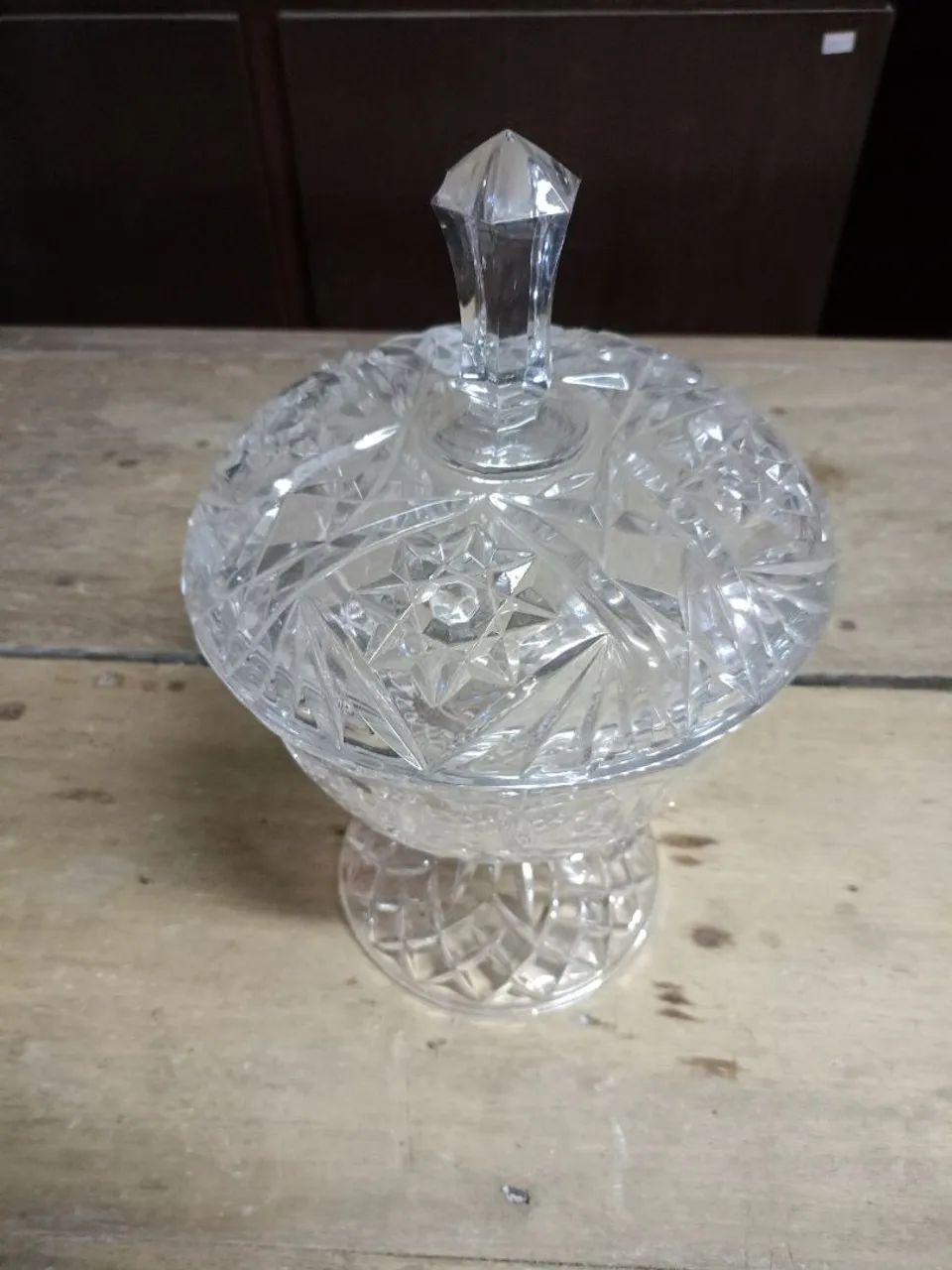 Bomboniere de cristal lapidado
