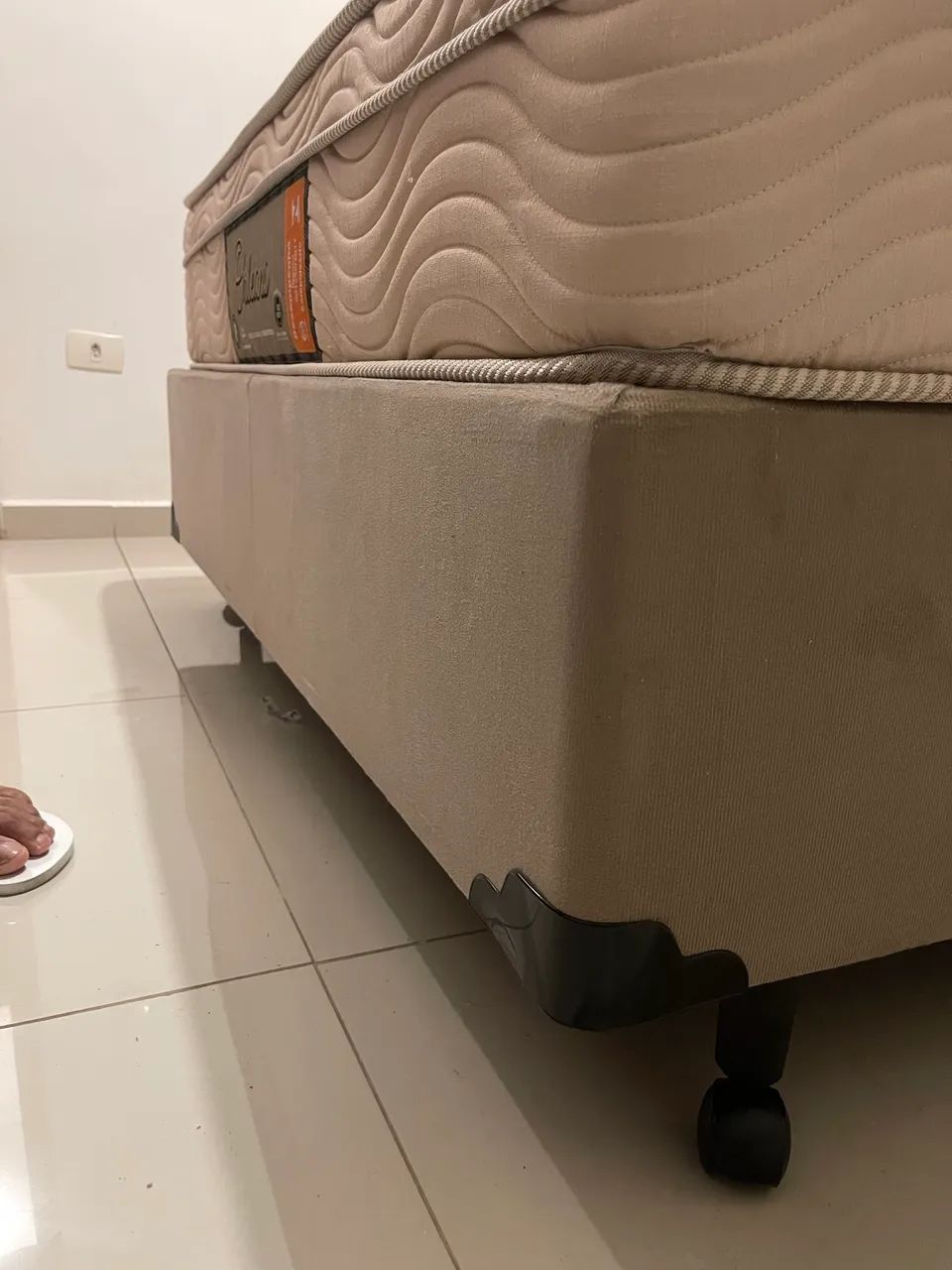 Cama box casal 64363742340483124