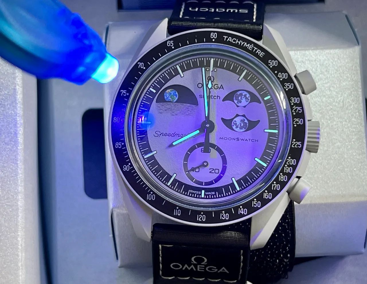時計 OMEGA X SWATCH Mission to Earthphase Omega x Swatch Relógio 