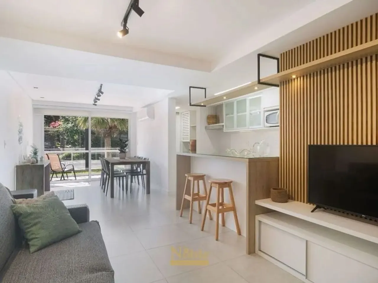 OPORTUNIDADE - APARTAMENTO À VENDA TORRES/RS