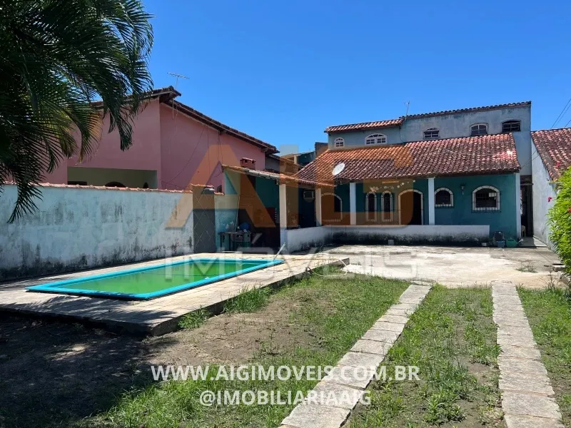 Casa 3 Quartos Suíte Piscina Churrasqueira