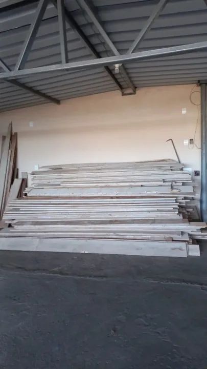 Tábuas e escoramentos  - Foto 2