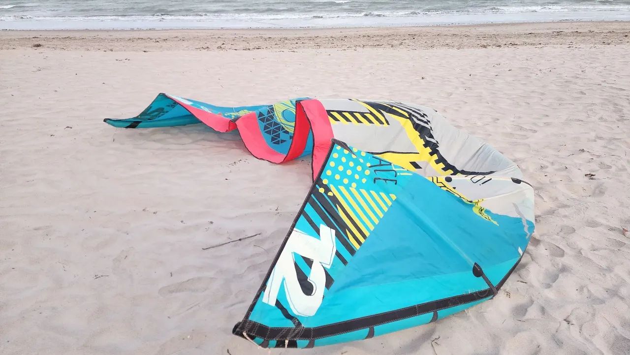 Pipa KiteSurf North 12 + barra + mochila  - Foto 3