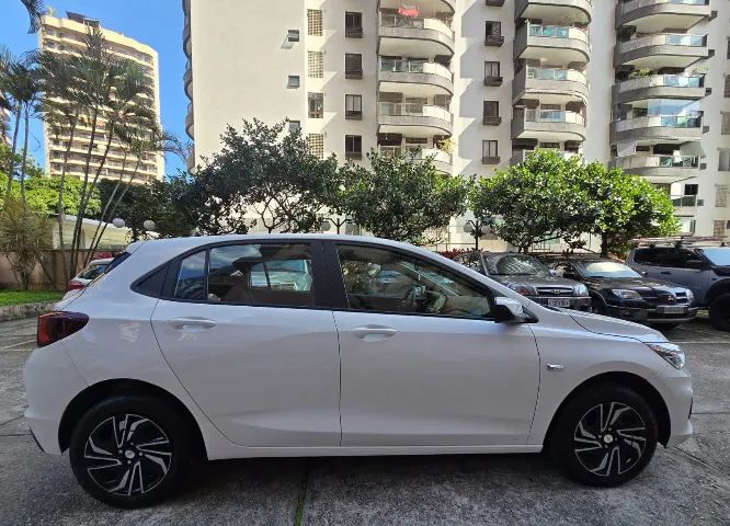 Onix Hatch LT 1.0 2024 - Foto 11
