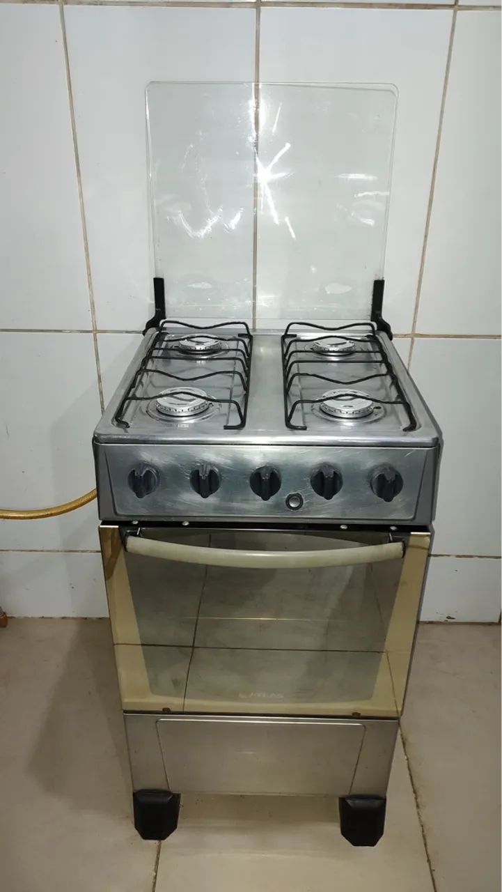 Fogão Atlas com Forno