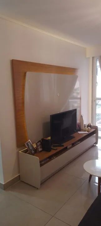 Rack para TV com design moderno - Foto 4