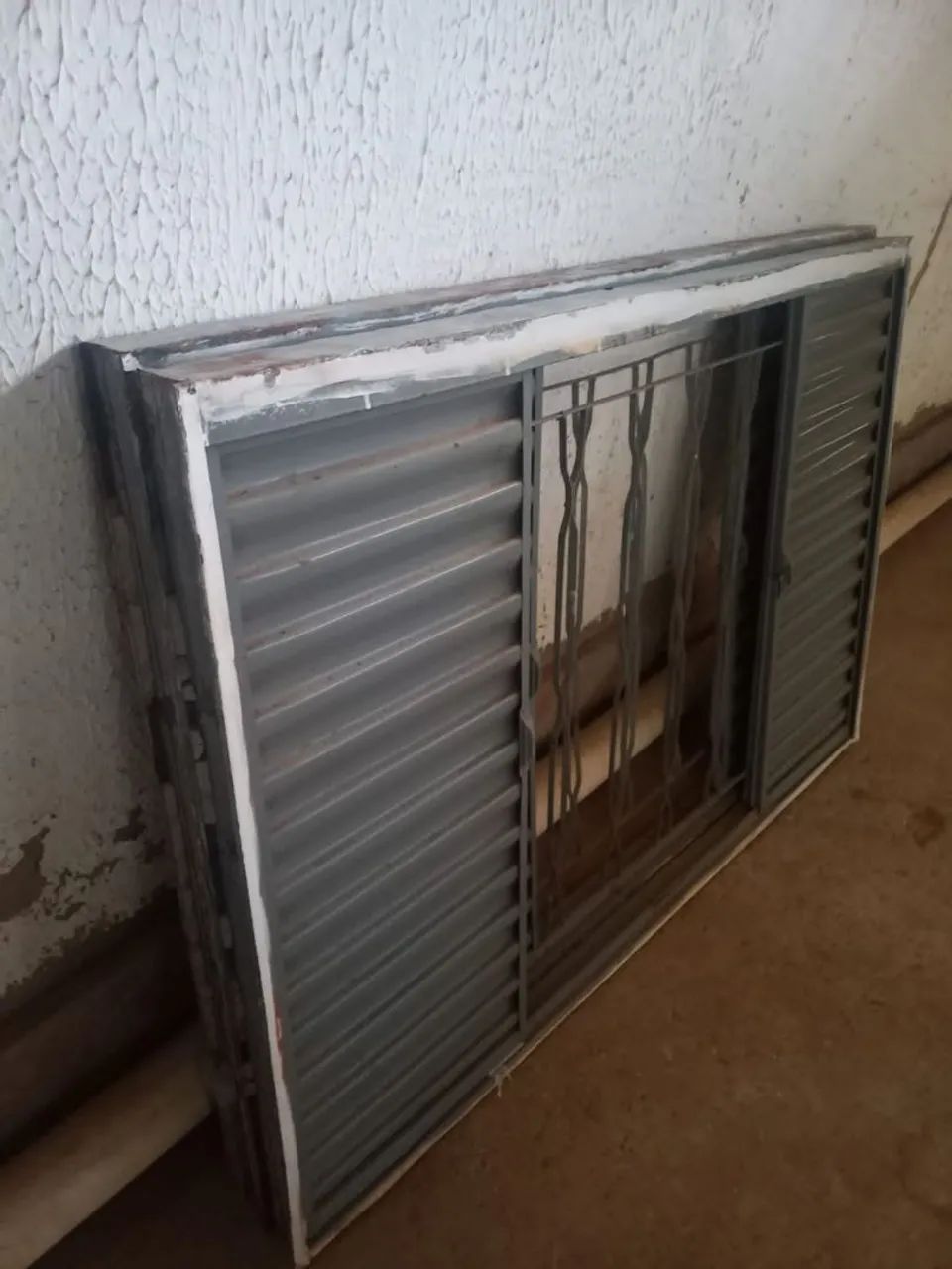 Janela64842084552194120