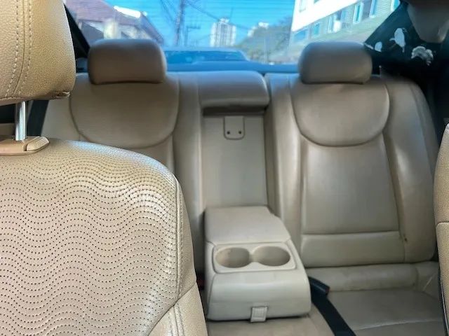 HYUNDAI ELANTRA 1.8 - Foto 5