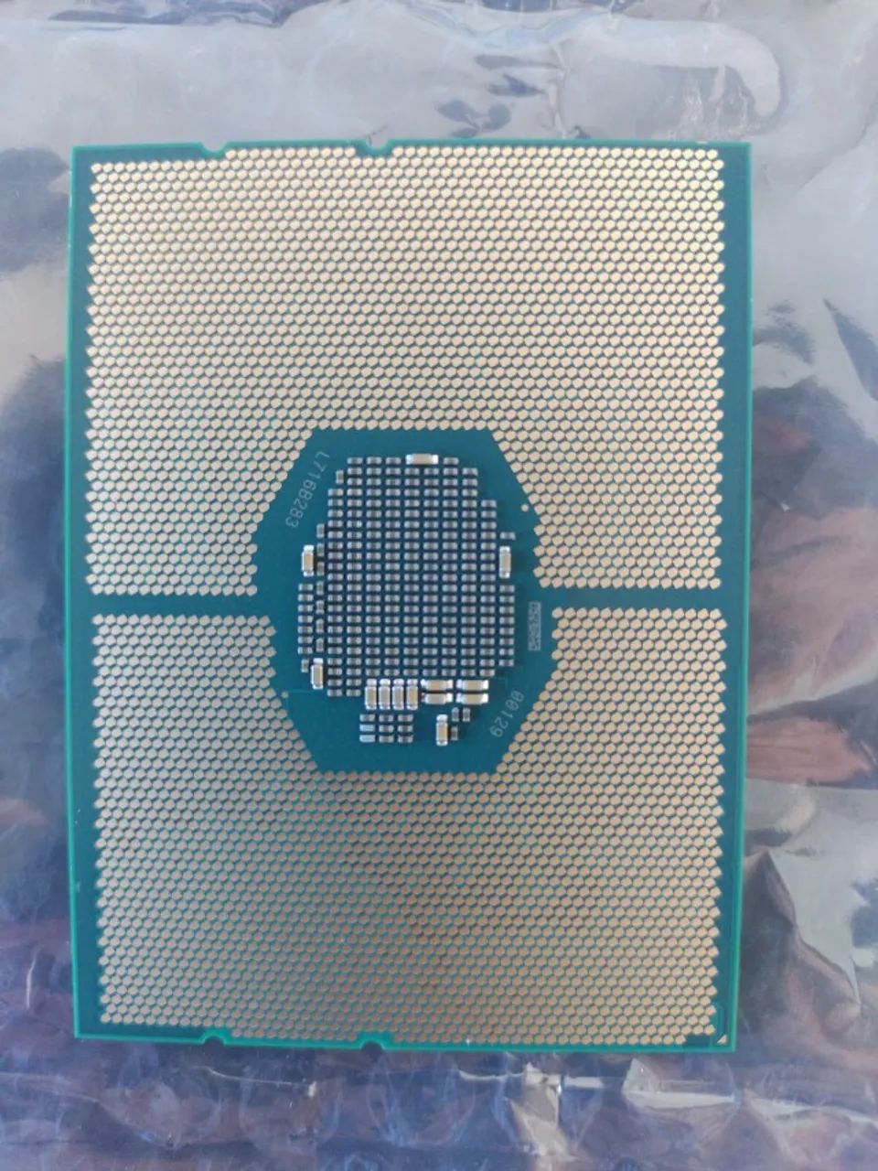 Processador Intel Xeon Bronze 3106 - SR3GL - Usado, testado e funcionando perfeitamente - Foto 2