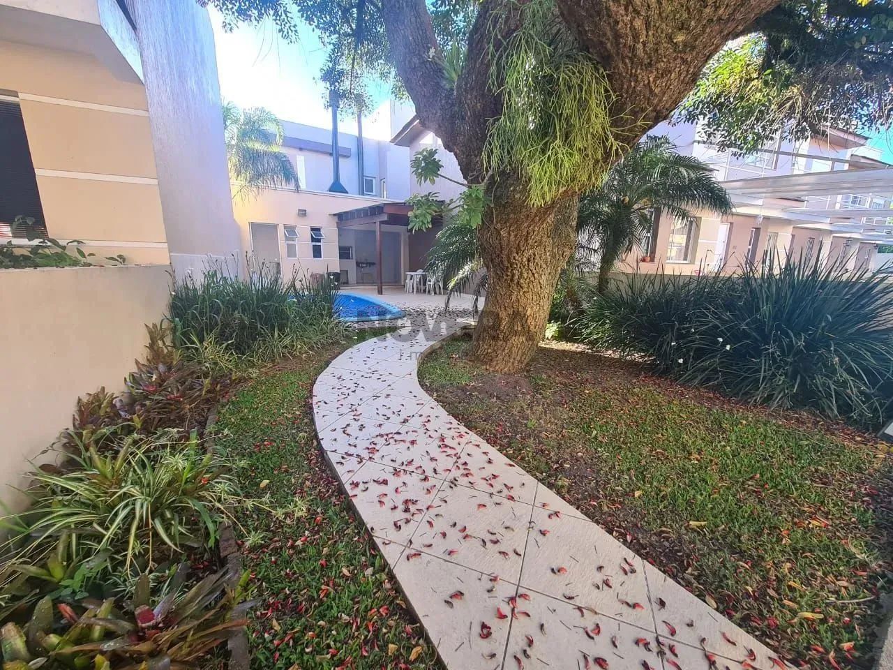 Casa semimobiliada com 3 dormitórios em condomínio no Recanto de Portugal - Foto 7