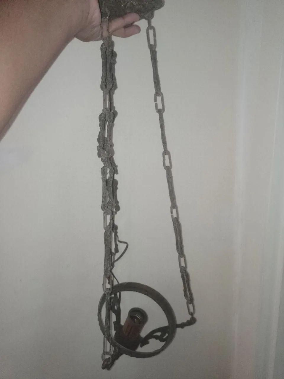 Lustre de metal  - Foto 4