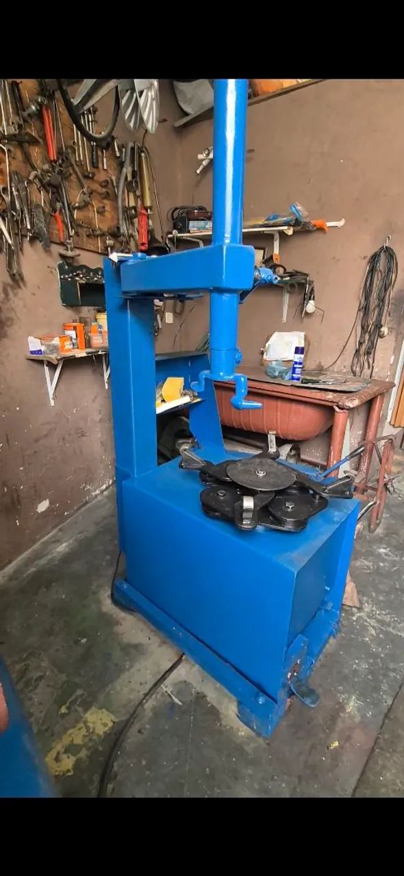 Compressor + maquina de montar e desmontar pneus  - Foto 4