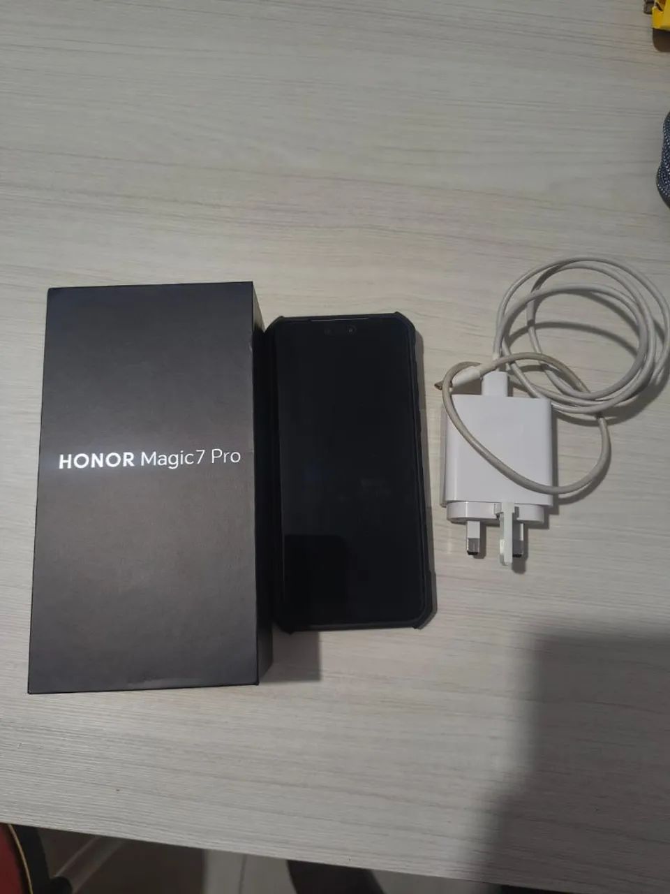Honor Magic 7 pró 16gb ram e 1tb global - Celulares e Smartphones