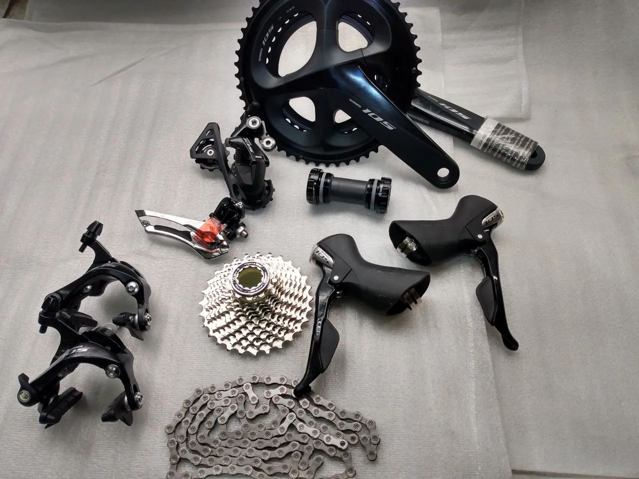 Grupo De Componentes Shimano 105 - 8 peçasgrupo