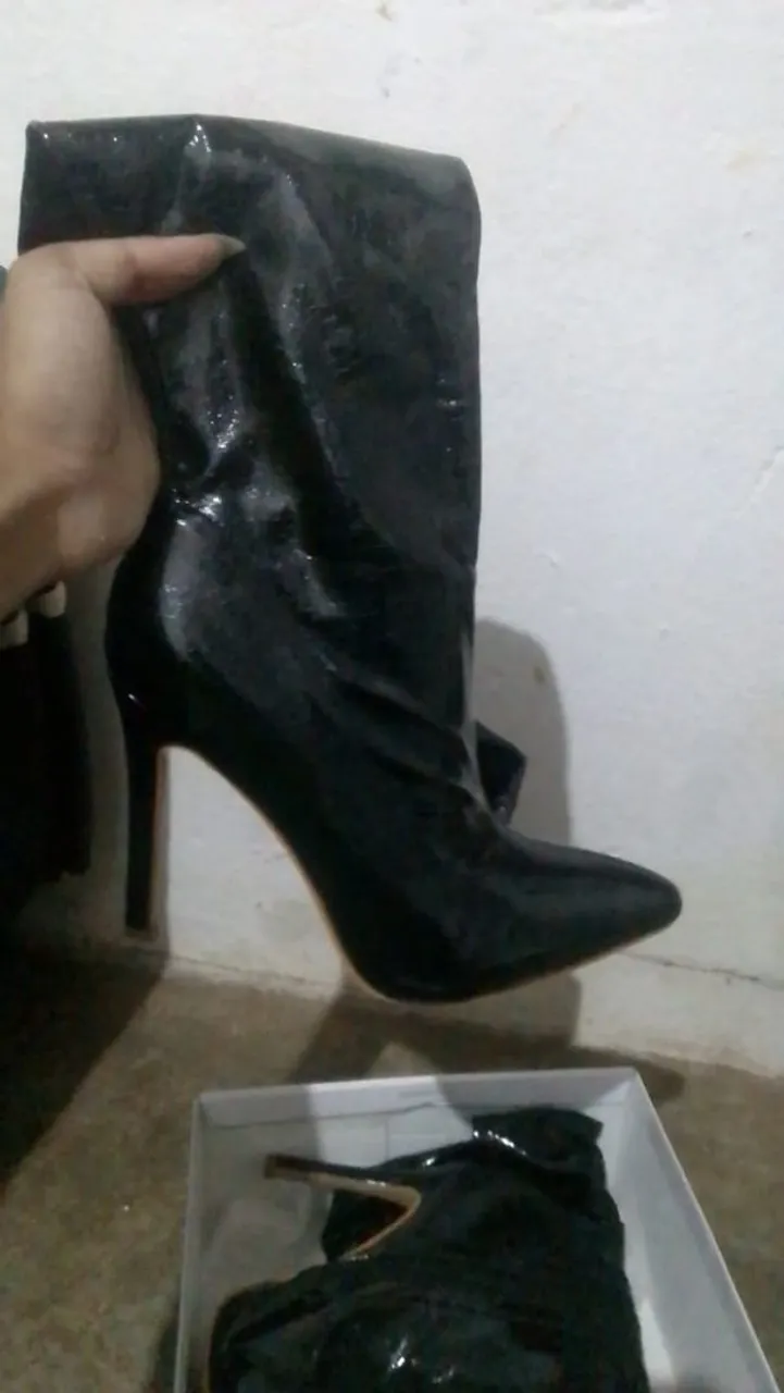 Bota de couro
