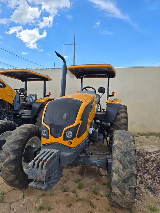 Trator valtra 85 CV A850 R