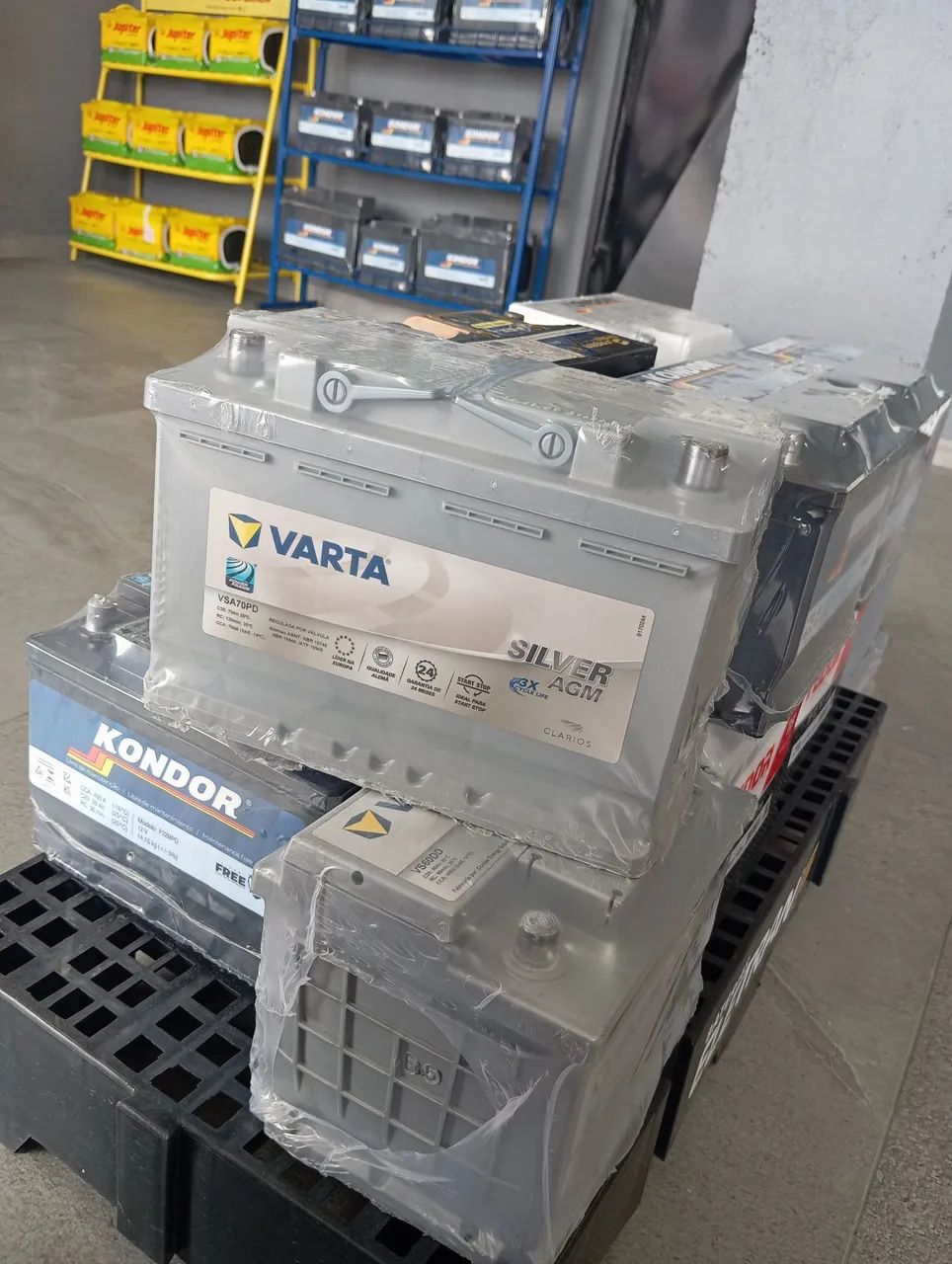 Bateria Varta Silver AGM 70Ah - Nova  - Foto 3