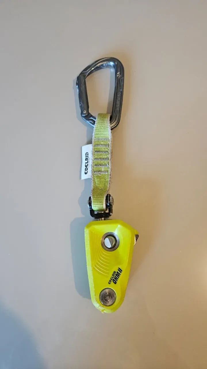 Freio de segurança Edelrid Ohm ii para escalada - Foto 3