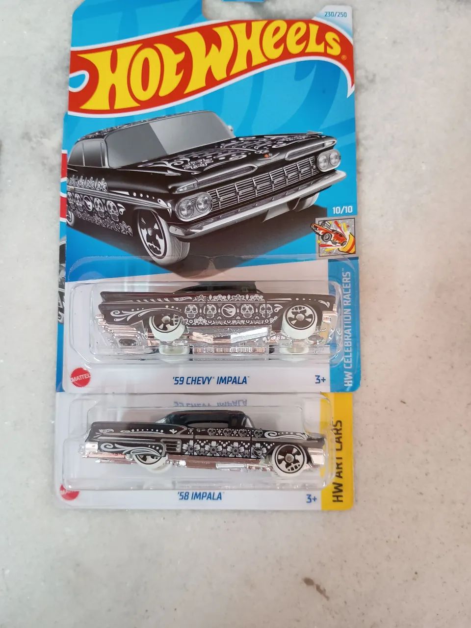 HotWheels kit com 37 TEMÁTICOS E THUNTS  - Foto 2