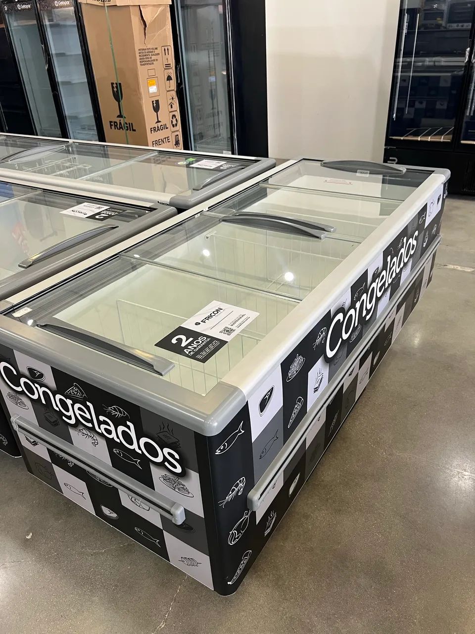 Ilha para congelados 2m com iluminação em led e 2 anos de garantia 